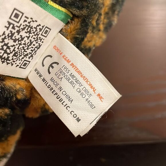 Wild Republic African Wild Dog Plush Stuffed Animal Plush Toy Gifts for Kids 12” - Picture 8 of 8